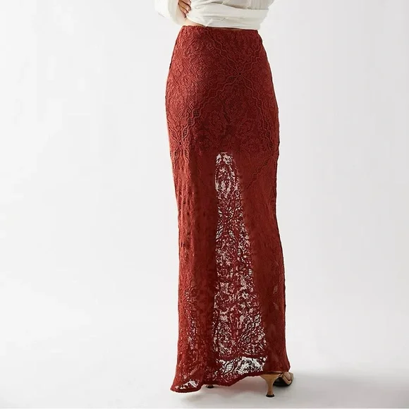 Jen’s Pirate Booty skirt LACE‎ rust long layer over mini skirt MAXI ($270) M MED